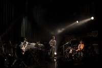 「SCP」より「S」パフォーマンスの様子。（撮影：濵本奏）