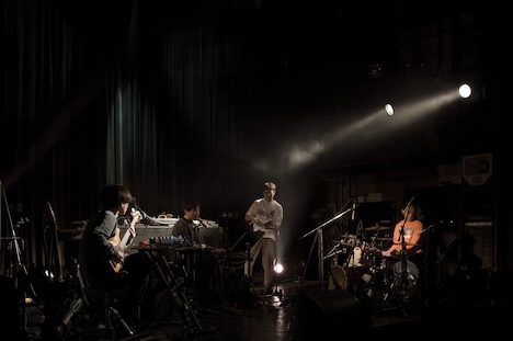 「SCP」より「S」パフォーマンスの様子。（撮影：濵本奏）