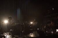 「SCP」より「S」パフォーマンスの様子。（撮影：濵本奏）