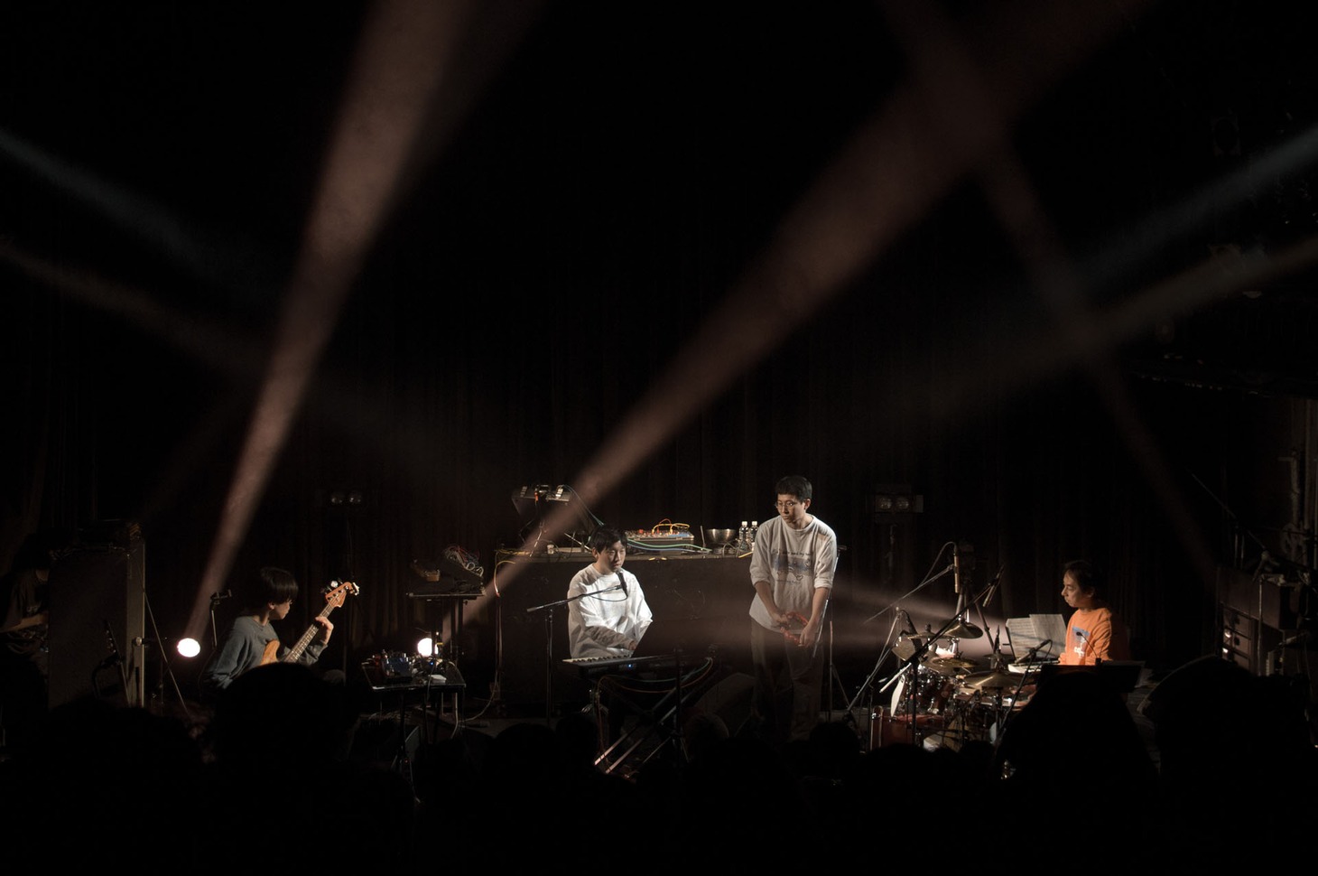 「SCP」より「S」パフォーマンスの様子。（撮影：濵本奏）