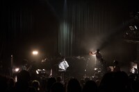 「SCP」より「S」パフォーマンスの様子。（撮影：濵本奏）