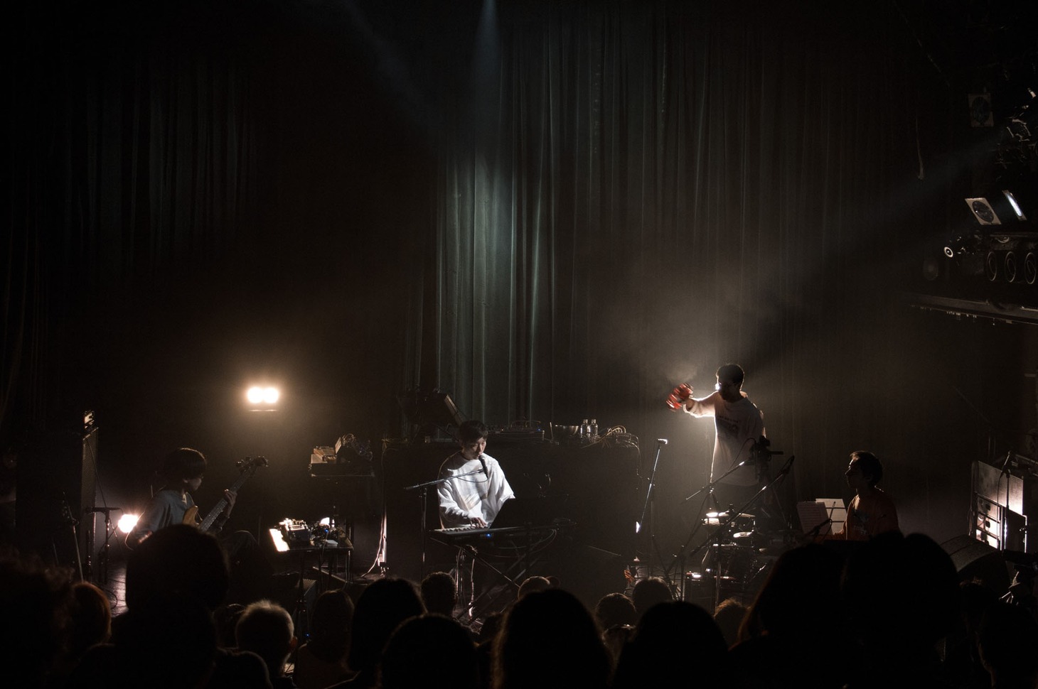 「SCP」より「S」パフォーマンスの様子。（撮影：濵本奏）