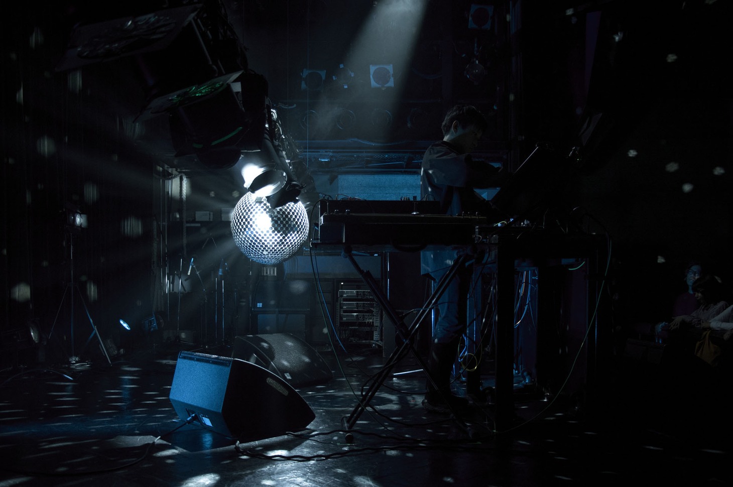 「SCP」より「C」パフォーマンスの様子。（撮影：濵本奏）