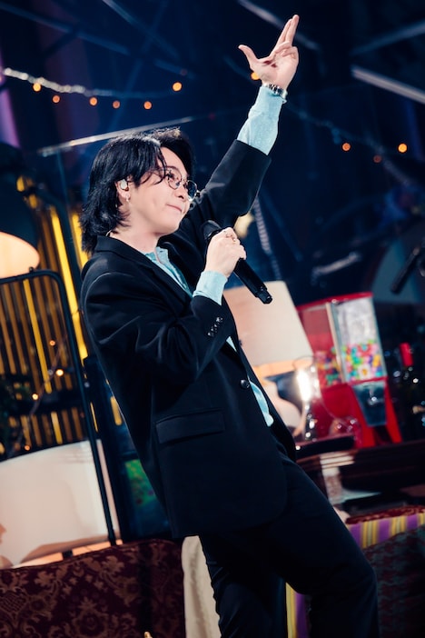 大森元貴(Vo, G)(撮影:田中聖太郎写真事務所)