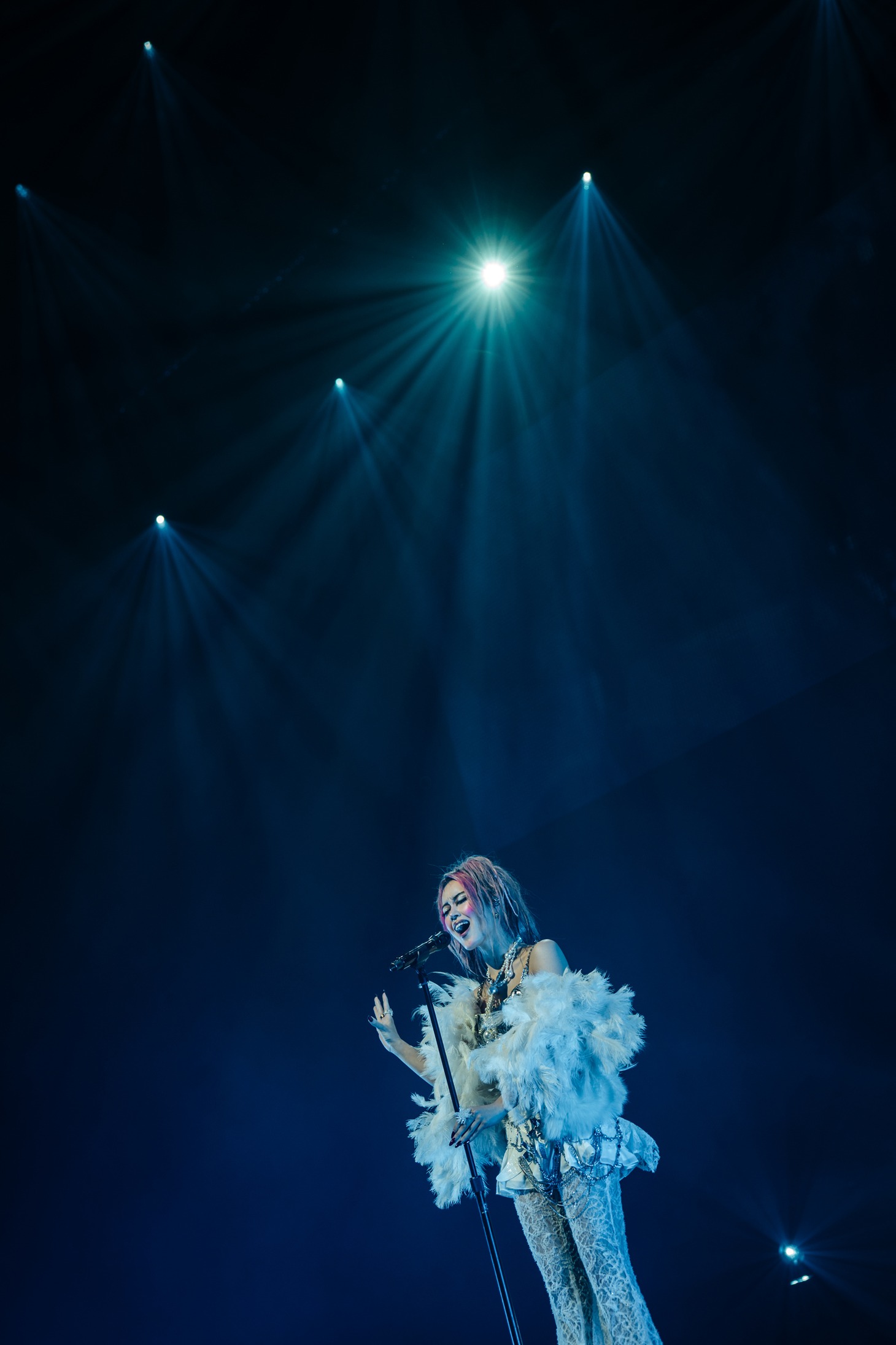 「XG 1st WORLD TOUR "The first HOWL"」ベルリン公演の様子。