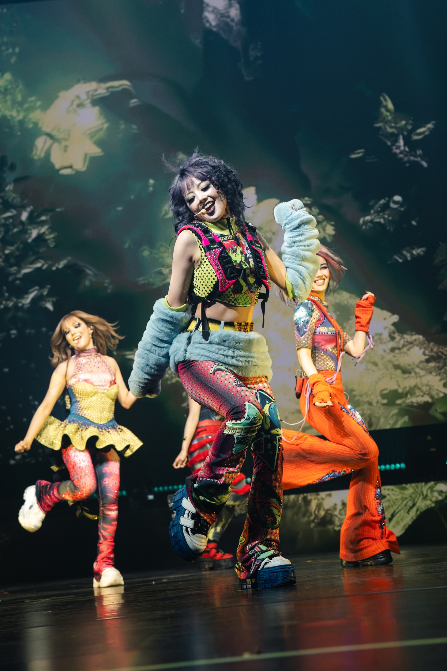「XG 1st WORLD TOUR "The first HOWL"」ベルリン公演の様子。
