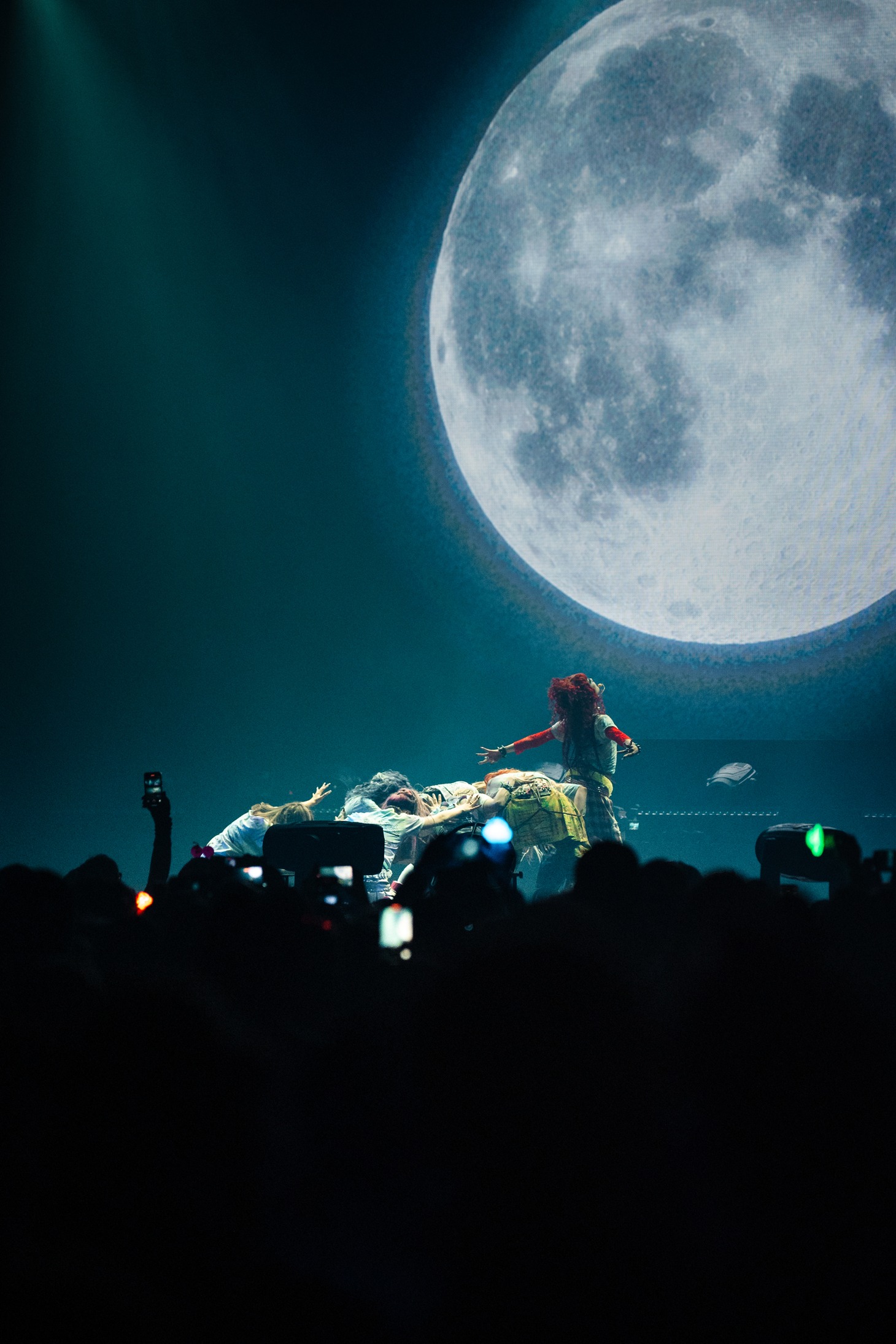 「XG 1st WORLD TOUR "The first HOWL"」ベルリン公演の様子。