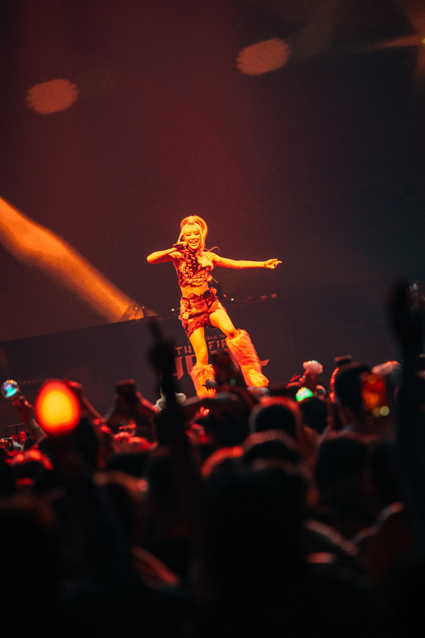 「XG 1st WORLD TOUR "The first HOWL"」ベルリン公演の様子。