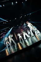 「XG 1st WORLD TOUR "The first HOWL"」ロンドン公演の様子。