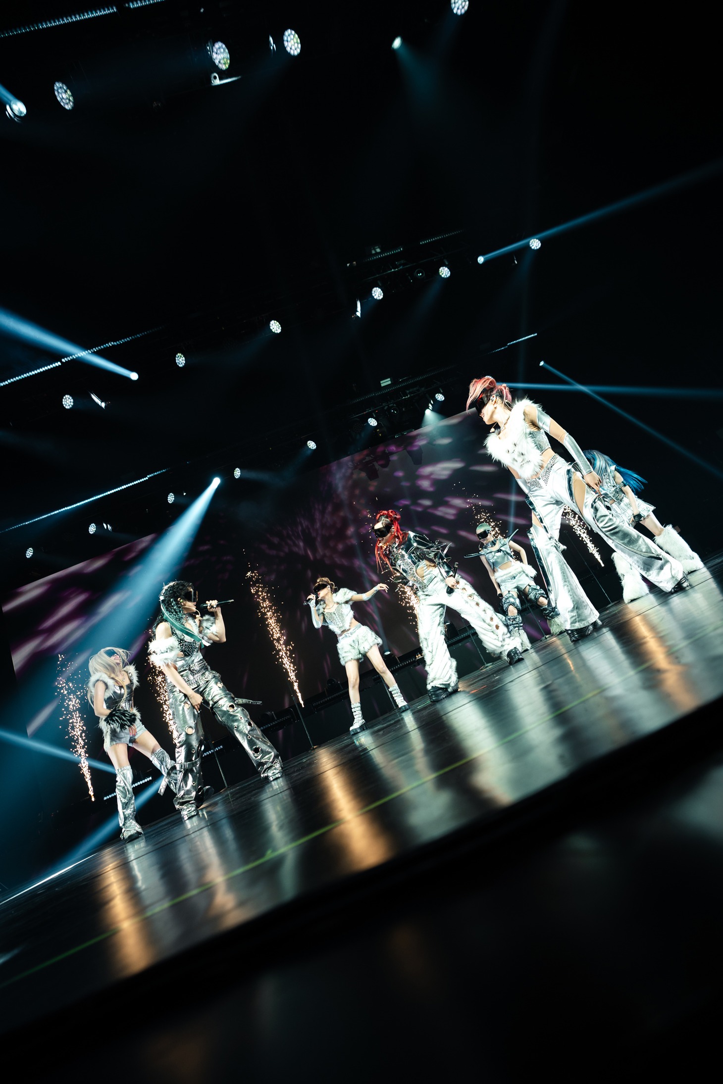 「XG 1st WORLD TOUR "The first HOWL"」ロンドン公演の様子。