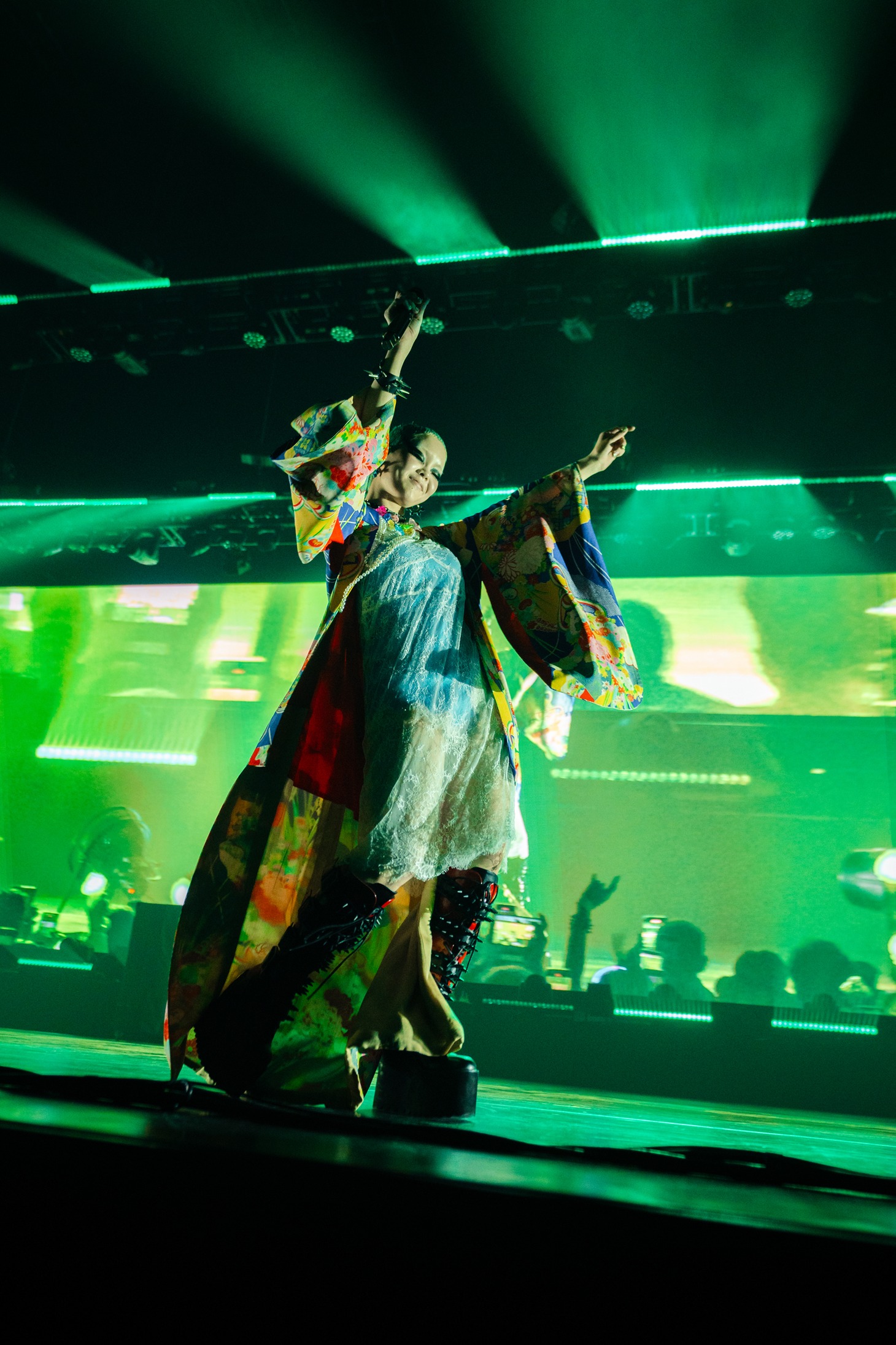 「XG 1st WORLD TOUR "The first HOWL"」ロンドン公演の様子。