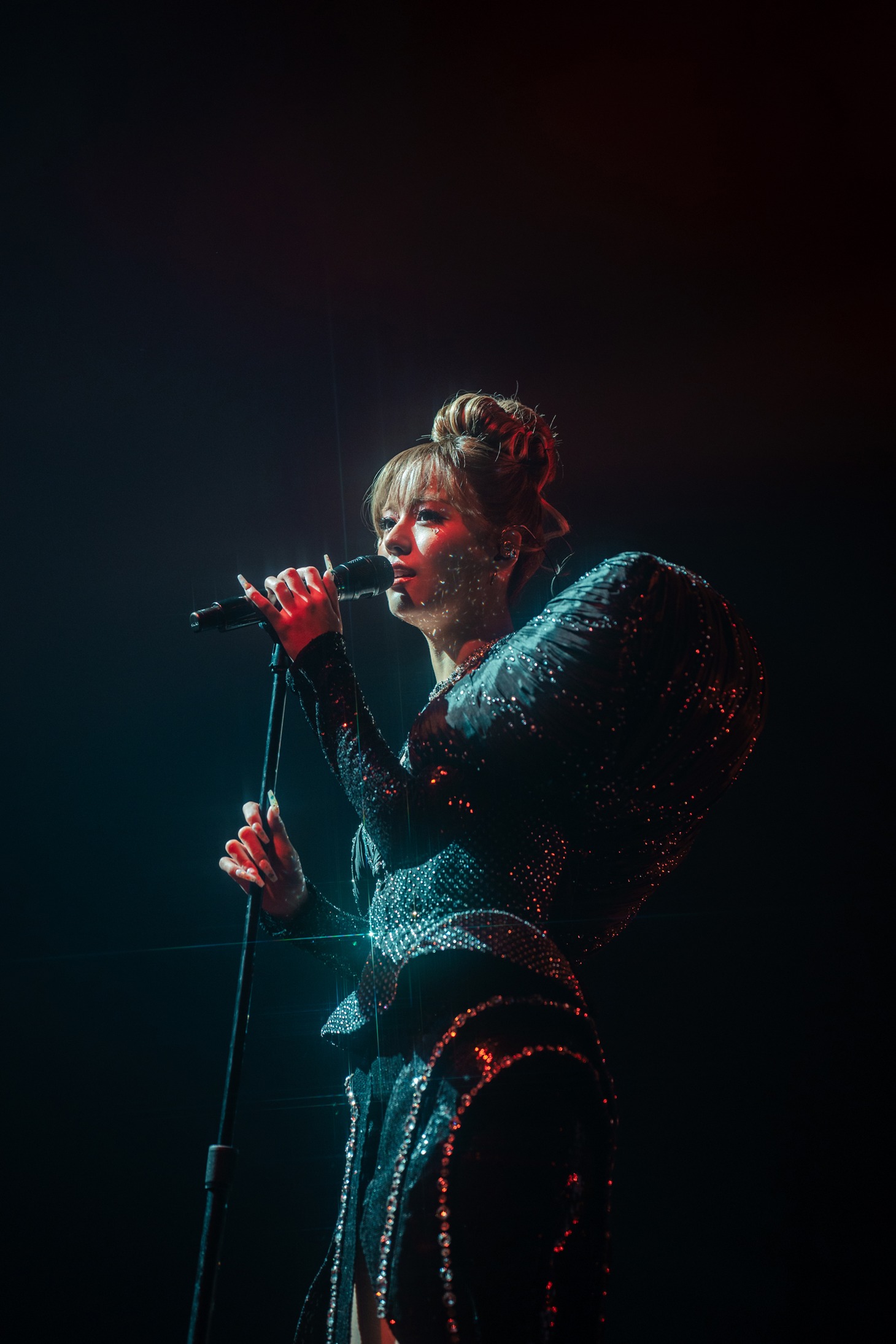 「XG 1st WORLD TOUR "The first HOWL"」ロンドン公演の様子。