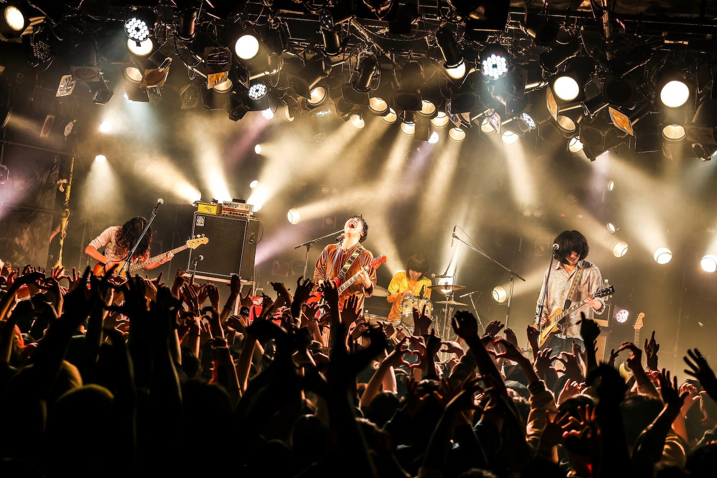 「挫・人間 TOUR2024～幼馴染でずっと隣にいたから……わかるよ……～」東京・渋谷CLUB QUATTRO公演の様子。（撮影：森好弘）