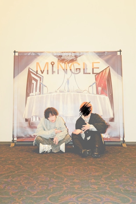 左から須田景凪、なとり。（撮影：藤井拓）