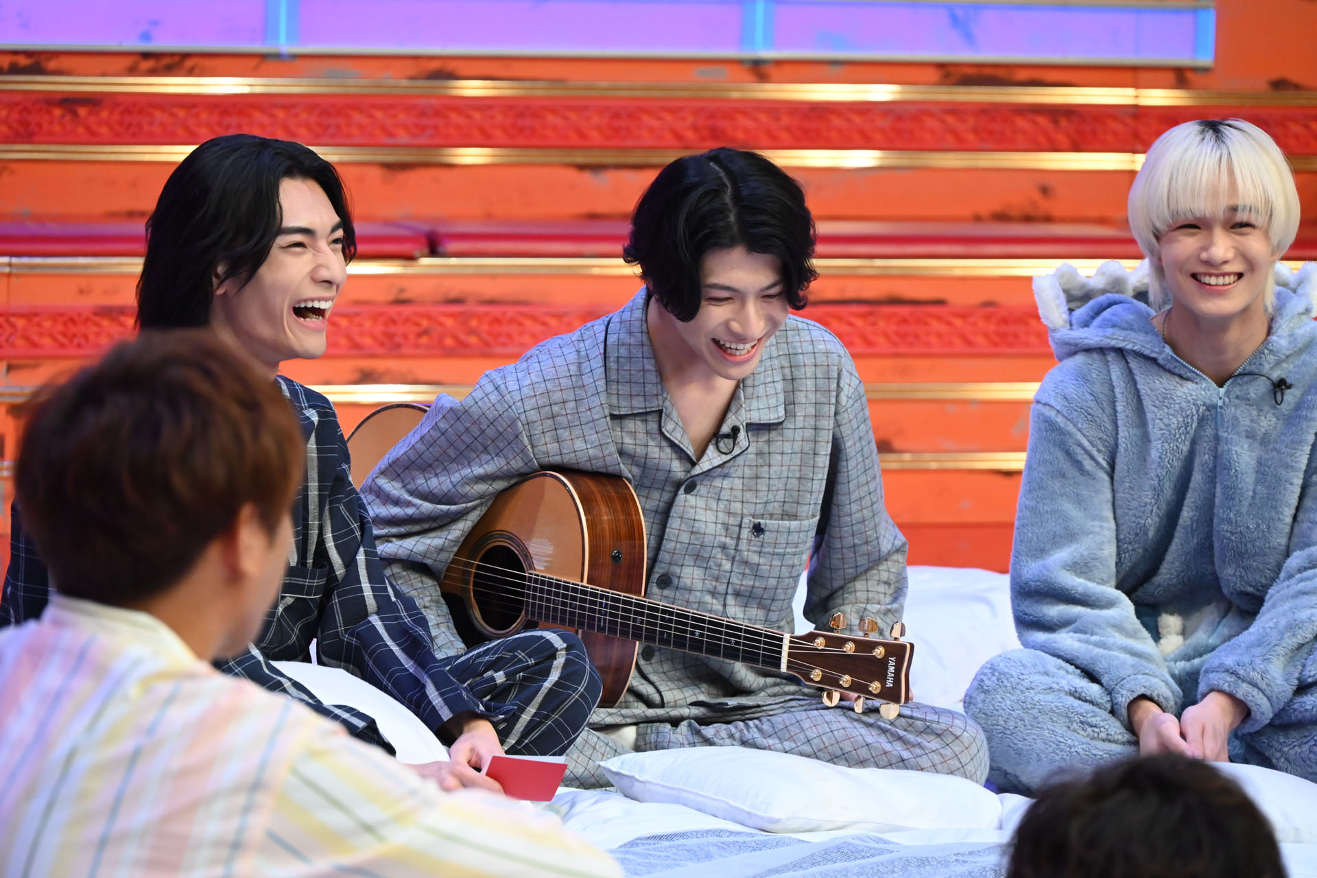 ダンエビ」パジャマパーティでハル、吉田、高田、TETTA、武藤、MORRIE