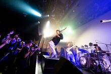 「ASTERISM LIVE TOUR 2024 -PLANET OF METAL」ファイナル公演の様子。（Photo by kazuyakohsaka）