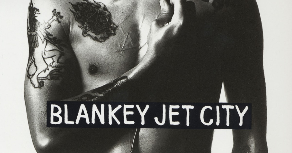 BLANKEY JET CITYが円形ステージで演奏、「MONKEY STRIP」HD版が一夜 