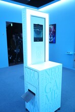 ELLY「NEO TOKYO GAMECENTER」の様子。