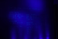 ØMI「Moonlit Room」の様子。