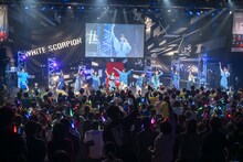 「WHITE SCORPION 1st Anniversary LIVE ～追撃。～」の様子。