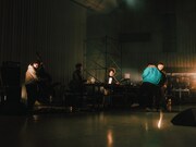 OMSBとSTUTSを迎えた「心」のパフォーマンスの様子。