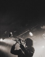 中塩博斗（Vo, G）（撮影：渡邉隼 @hayatowatanabe）