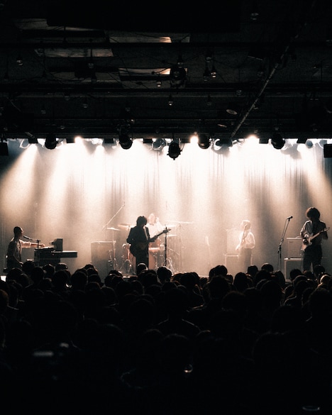 Khaki「ソロ・コンサート」の様子。（撮影：渡邉隼 @hayatowatanabe）