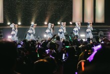 ばってん少女隊「瀬田さくら卒業公演 -桜歌爛漫-」神奈川・カルッツ川崎公演の様子。