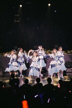 ばってん少女隊「瀬田さくら卒業公演 -桜歌爛漫-」神奈川・カルッツ川崎公演の様子。