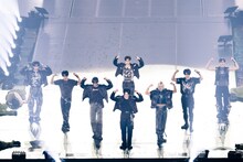 「Stray Kids World Tour ＜dominATE JAPAN＞」京セラドーム大阪公演の様子。（撮影：田中聖太郎）