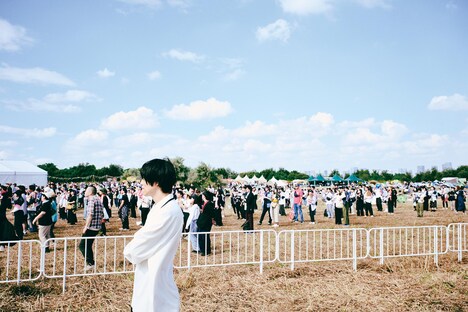 写真集「TOKYO ISLAND 2024 androp 15th Anniversary day」より。