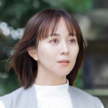 幾島楓を演じる比嘉愛未。