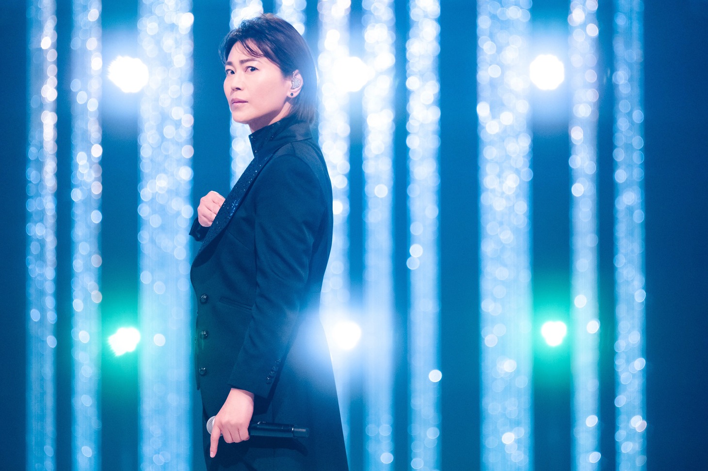 「NHK MUSIC SPECIAL 氷川きよし+KIINA.」より。（写真提供：NHK）