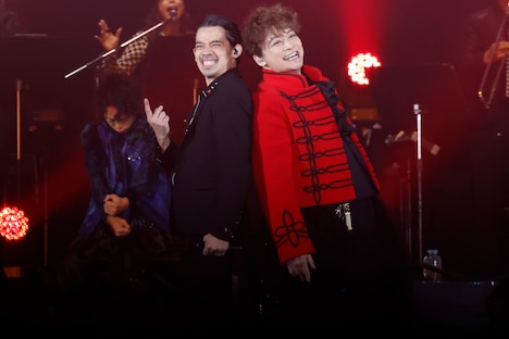 LEO（ALI）と香取慎吾。