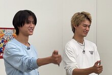 阿久根温世（ICEx）と佐野勇斗（M!LK）。(c)「DAN!DAN!EBiDAN!」製作委員会
