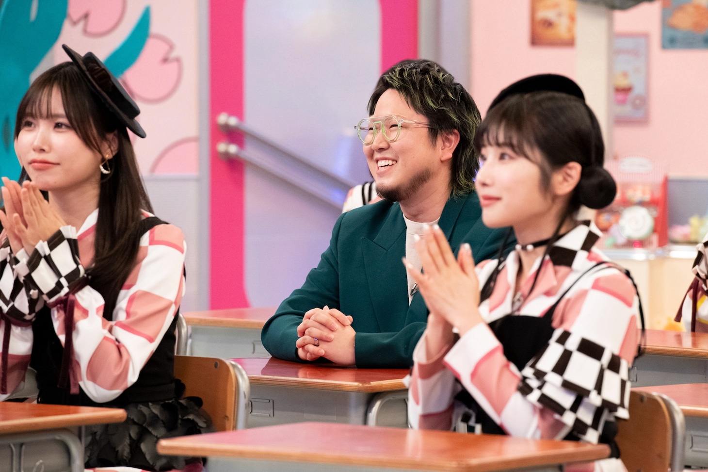 こっちのけんととLiella!。（写真提供：NHK）