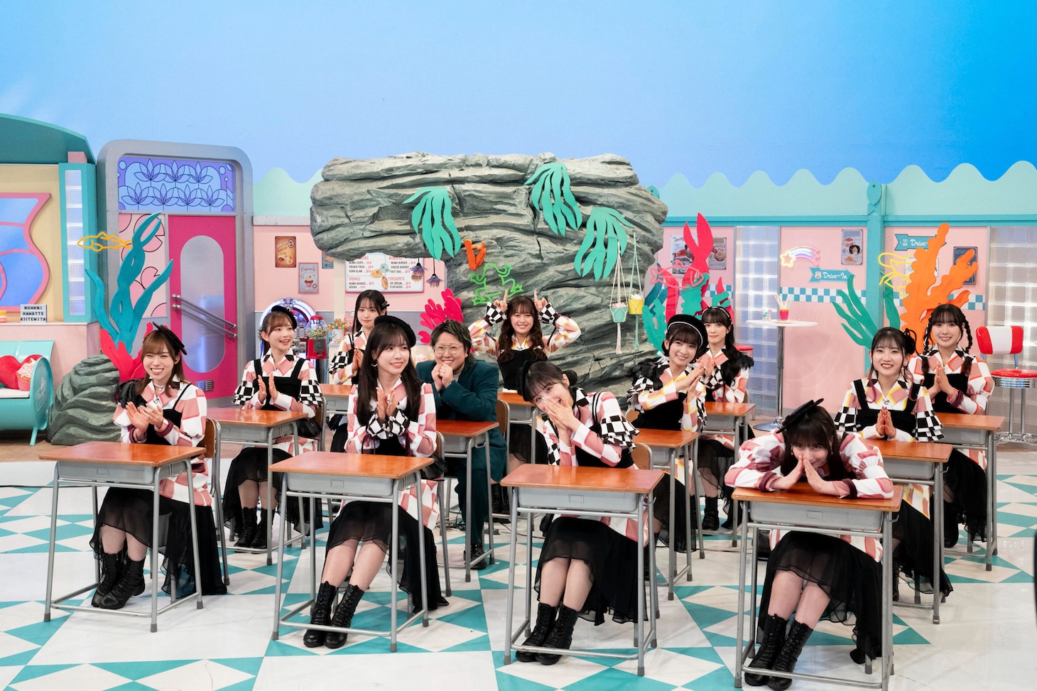 こっちのけんととLiella!。（写真提供：NHK）