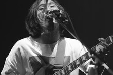 田中ヤコブ（Vo, G / 家主）（撮影：今井駿介）