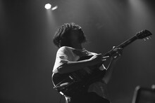 田中ヤコブ（Vo, G / 家主）（撮影：今井駿介）