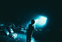 Age Factoryのライブの様子。（Photo by Kazma Kobayashi［Bearwear, UUWorks］）