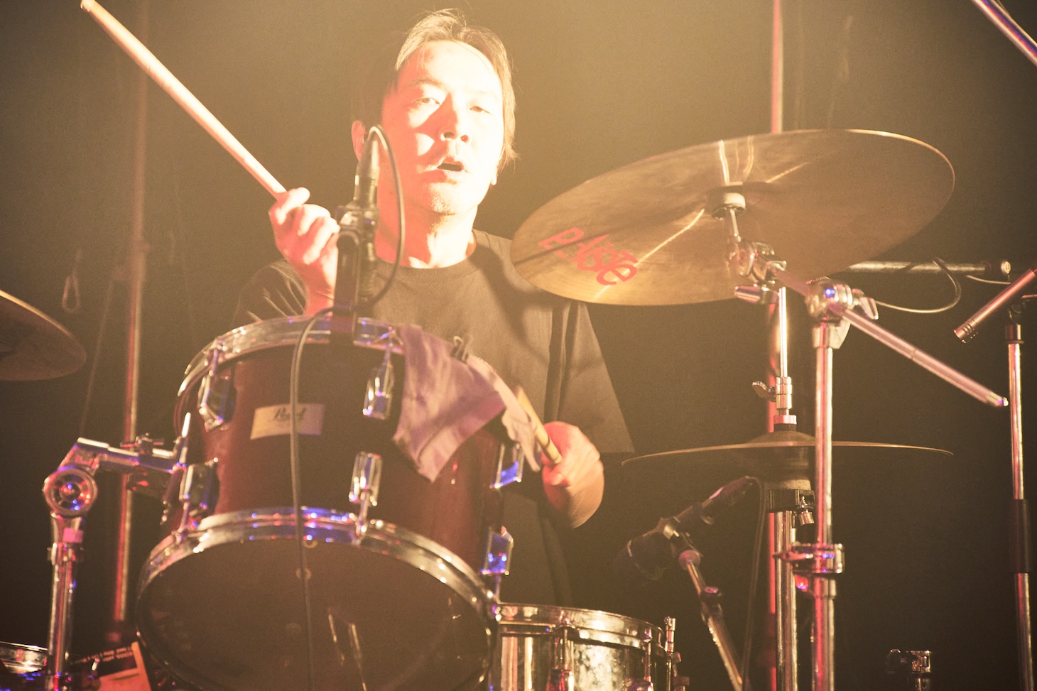 藤田勇（Dr）（Photo by HIRIHISA NAKANO）