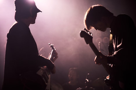 ART-SCHOOLのライブの様子。(Photo by HIRIHISA NAKANO)