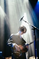 鷲見こうた（B）（撮影：オバタチヒロ）