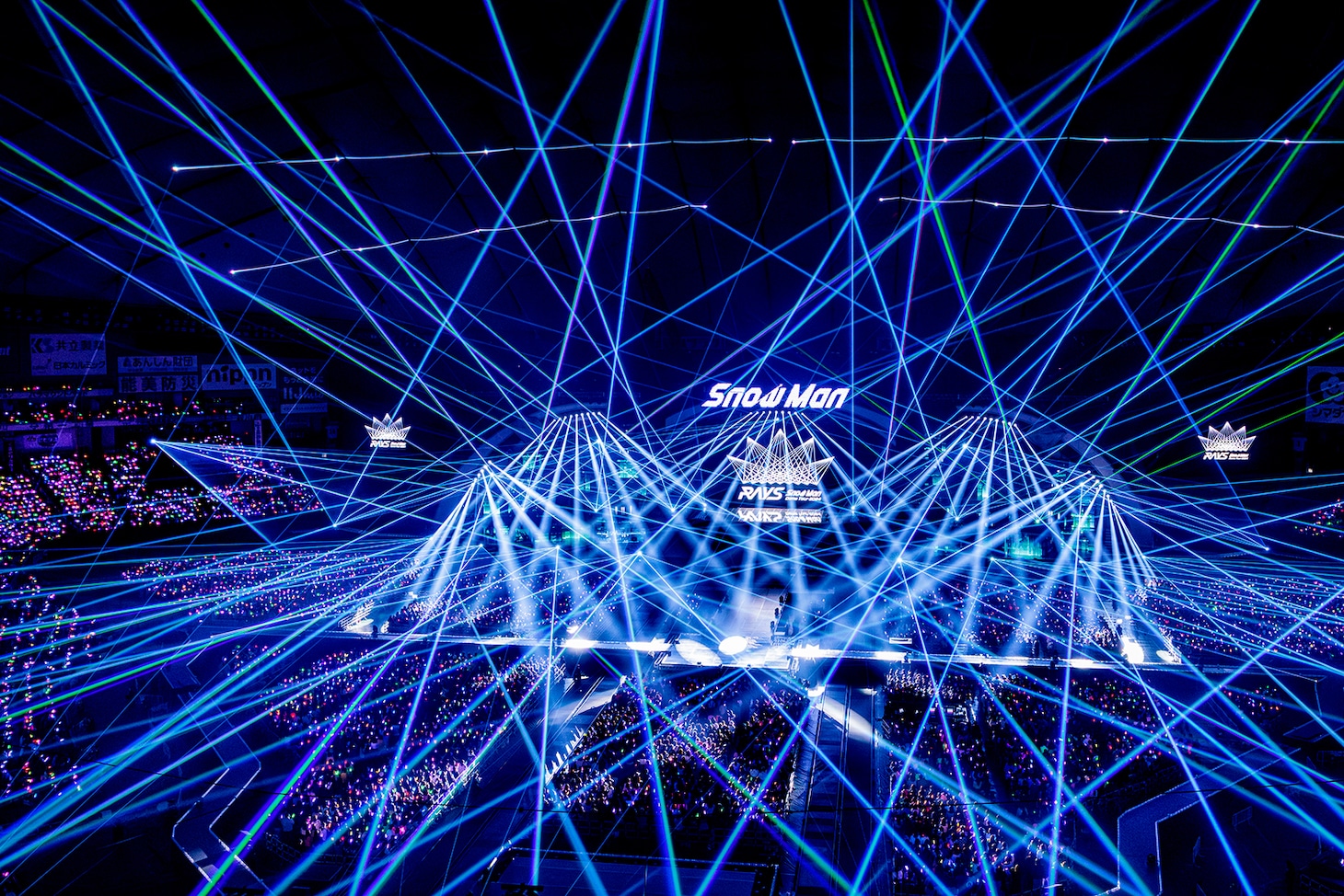 「Snow Man Dome Tour 2024 RAYS」12月15日の東京・東京ドーム公演の様子。