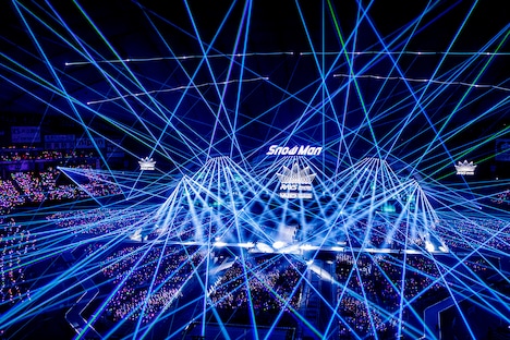 「Snow Man Dome Tour 2024 RAYS」12月15日の東京・東京ドーム公演の様子。