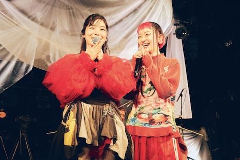 左からCENT、詩羽。（Photo by Tetsuya Yamakama）
