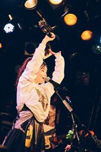 CENT LiVE Tour「Over the Toybox tour」の様子。（Photo by Tetsuya Yamakama）