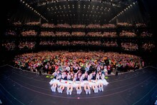 「FRUITS ZIPPER JAPAN TOUR 2024 - AUTUMN - THE STORY OF SEVEN COLORS」の様子。（撮影：ヨシモリユウナ、森好弘）