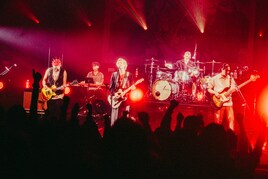 ヤングスキニー初ホールツアー閉幕、「同級生にカッコいいと思われたい」かやゆーの夢叶った山梨公演