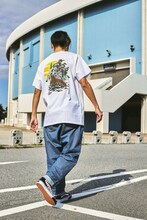 「VANS × ELLEGARDEN」の「PIRATES OTW TEE」（WHITE）。